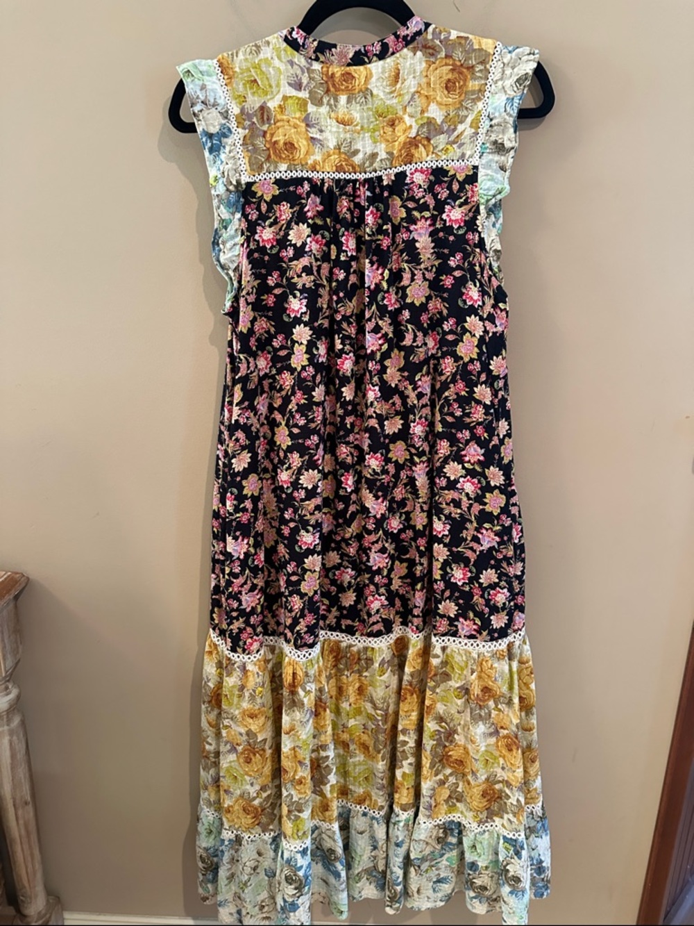 By Anthropologie Ruffled Tiered Boho Romantic
Coquette Patchwork Dress medium - Picture 6 of 9